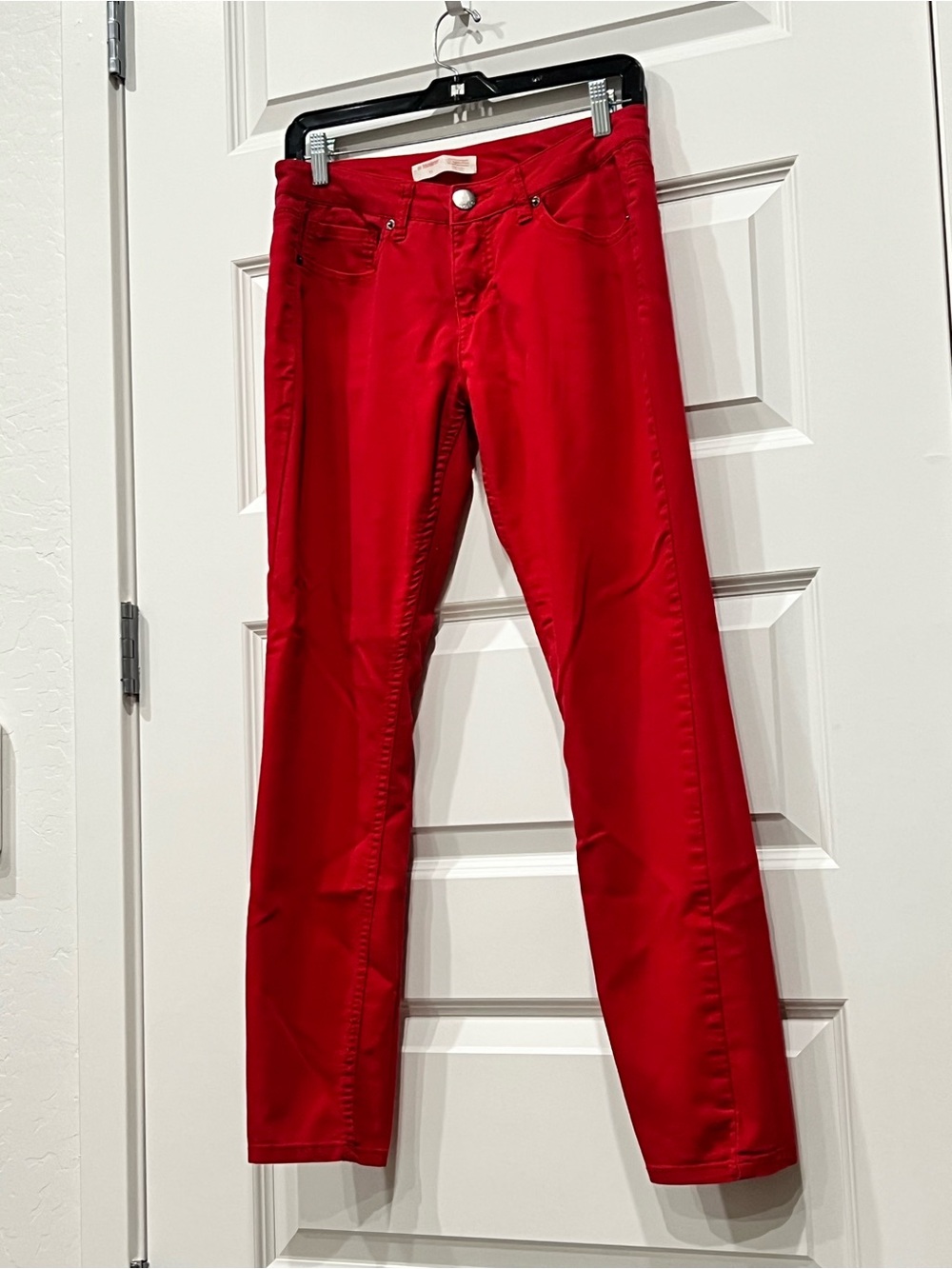 No Boundaries Women’s Red Skinny Jeans